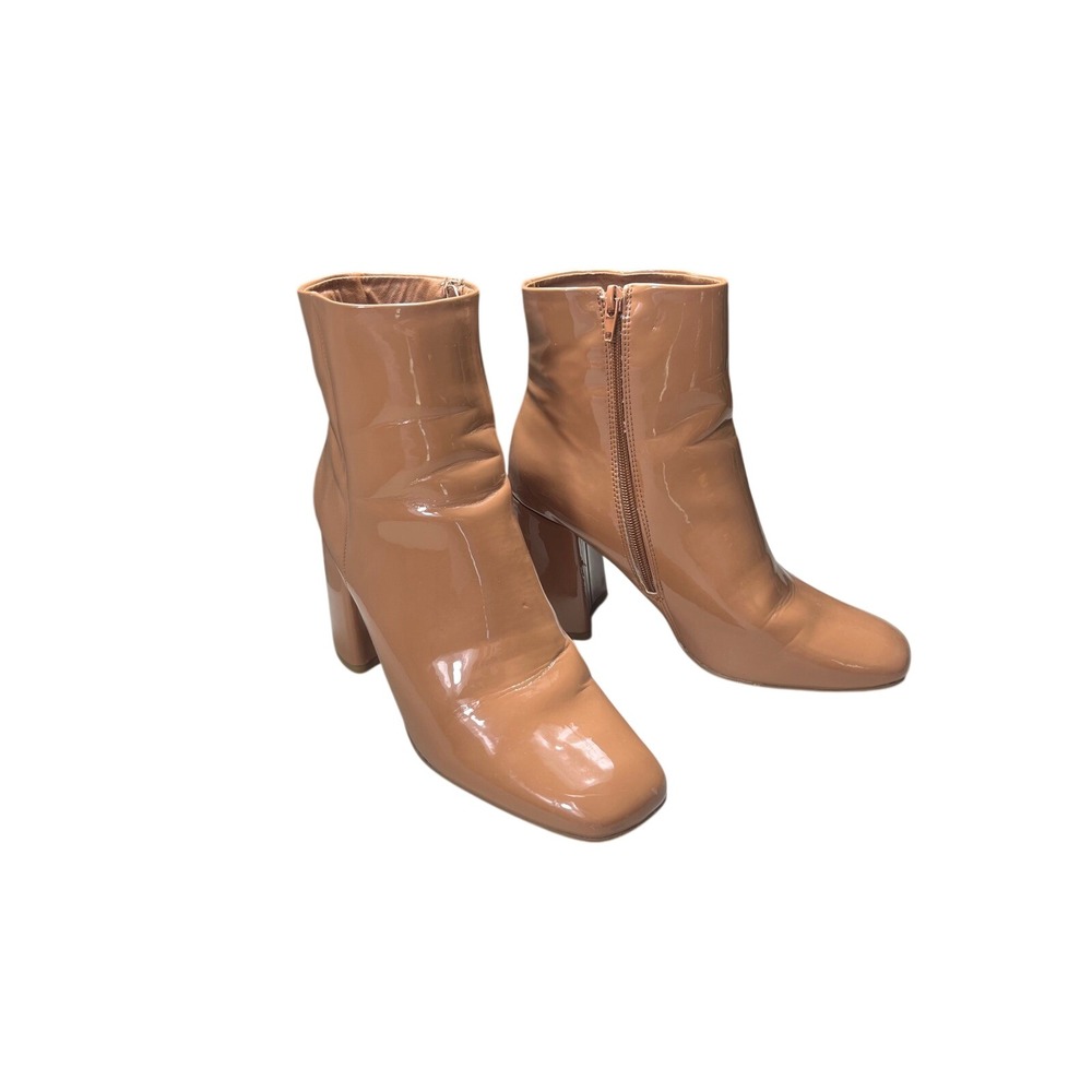 Madden Girl While Boots 8.5 Caramel Patent Block Heel Ankle Booties